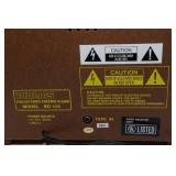 Thomas Collector’s Edition Radio #0811 – Model BD109, Art Deco Cathedral Style