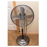 Oscillating Floor Fan – 38” Tall