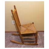 American Country-Style Wooden Rocking Chair – Rush Seat
