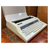 Smith-Corona Mark VII Spell-Right Deluxe Typewriter