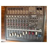 Powers on : Mackie DFX-12, a 12-channel integrated live sound mixer