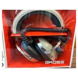 New in Box ! Koss PRO/4AA, a set of iconic, professional-grade studio headphones first introduced in 1970