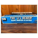 This item is a vintage "Li