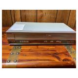 DVD Players & VHS VCR Combo Electronics Lot
