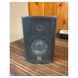 Lab tec  Computer speakers / bookshelf speaker & VW car speakers