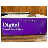 RadioShack Digital Sound Level Meter, model 33-2055