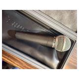 Shure SM58 Cardioid Dynamic Vocal Microphone with Hard case