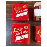 Vintage Wm. Kratt Co. "Super Pitch Pipe“ 6 count