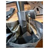 Quick Lok , Neewer, Grove Pak Pro gear stands