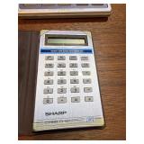 Lot of SHARP Calculator’s - most are operational , reel works on the main unit.
