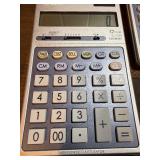 Lot of SHARP Calculator’s - most are operational , reel works on the main unit.