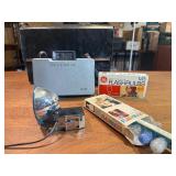 vintage Polaroid Automatic 215 Land Camera Pulse bulbs and Polaroid model 268 Flash and Case