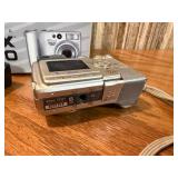 Silver Nikon Coolpix 5200 digital camera, untested