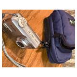 Silver Kodak EasyShare C743 digital camera With bonus bag and digital gear