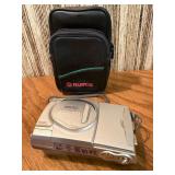 This item is an Olympus Camedia D-550 Zoom digital camera Untested