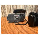 Vintage Canon PowerShot G5 &Kodak Instamatic