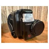 This item is a vintage Canon ES800 8mm video camcorder untested