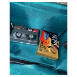 This item is a vintage Canon ES800 8mm video camcorder untested