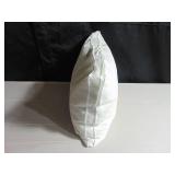 Medium 700 Fill Power Luxury White Duck Down Machine Washable White Bed Pillow - Standard/Queen | BOKSER HOME