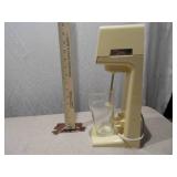 Vintage Salton "The Drink Mixer" - Tested/Working w/ Original Glass
