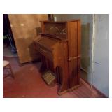 Vintage Century Piano & Organ Co. Pump Organ