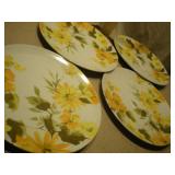 Set of 4 Yellow Floral Pattern Plates - Melamine Plastic Dinnerware