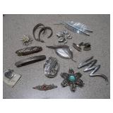 Large Vintage Jewelry & Accessory Lot - Brooches, Hair Clips, Earrings