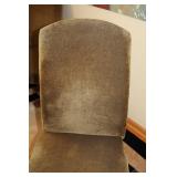 Rain Drum Dining Table & Chairs