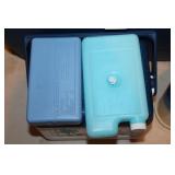 Coolers & Ice Packs