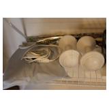 Decor, Holiday & Housewares