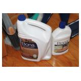 Bona Mop And Cleaning Tools