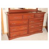 Amish Oak Dresser & Mirror