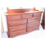 Amish Oak Dresser & Mirror