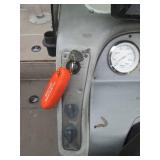 2001 Lund Boat on a Karavan Trailer, Ready To Hit The Water!