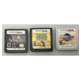 Misc. Collectible Nintendo DS Carrying Case With Games And More