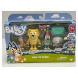 Bluey "Pass The Parcel" Playset W/Bingo, Lucky