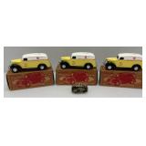 1995 ERTL Miniature MAC TOOLS Die-Cast 1938 Chevy Panel Trucks & MAC Tools Belt Buckle (New old Stock)