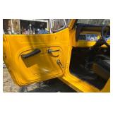 Wow! Awesome 1970 Jeepster Commando 4x4 Convertible