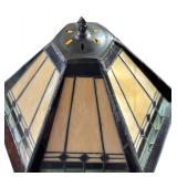 DR - Tiffany-Style Stained Glass Lamp