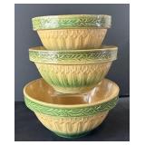 DR - Set of Three Yellow Ware Nesting Bowls - 3-Piece Green Gothic Archers Pattern