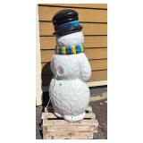 G - Festive Snowman Decor
