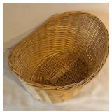 DR - Two Ceramic Mugs & Handwoven Baskets