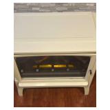 LL - Twin-Star Cream Electric Fireplace in w/ Remote (DFI-5018-04)