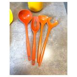 UL - Vintage Rosti Denmark Yellow Pitcher with Vintage Kitchen Utensils Set (7-Pc)