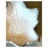 UL - Vintage USA Pottery Leaf Shaped Bowl