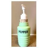 UL - Jadeite Salt & Pepper Shakers