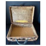 DR - Vintage Suitcase - Woven Burlap Exterior, Leather Corner Trims