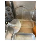 UL - Hamilton Beach Hand Mixer - Whisk Attachments & Assorted Metal Bakeware