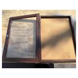 G - Display Cabinet 24 x 18 in. Dark Walnut Wood Frame & Glass Front
