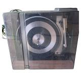 G - Realistic LAB-64 Turntable - Vintage Belt-Drive Record Player with Dust Cover